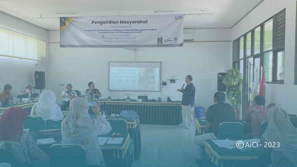 Kolaborasi Departemen Fisika UI dan AiCI dalam Mengangkat Literasi Teknologi di Kabupaten Sukabumi